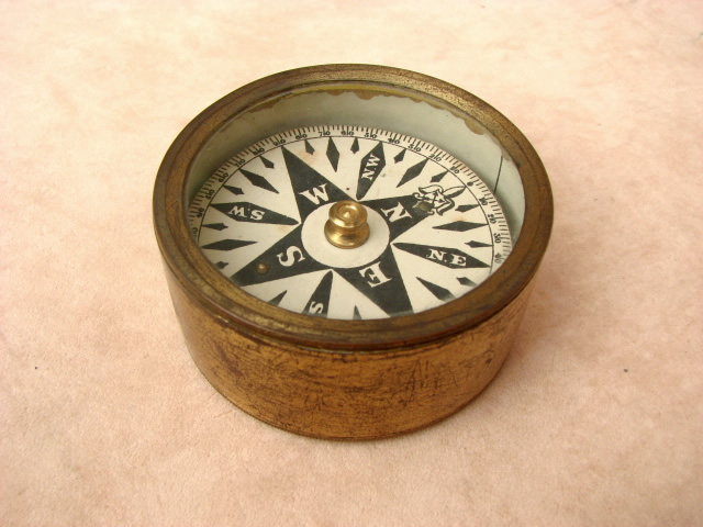 Victorian brass cased pocket compass